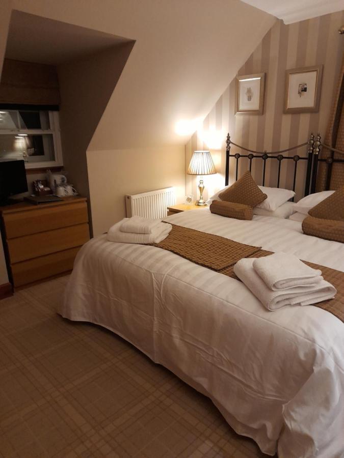 بالاتْشولِش Dalcraig House B&B المظهر الخارجي الصورة